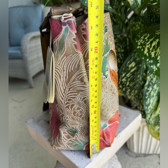 ANUSCHKA Cleopatra's Leopard Print Crossbody Bag - Picture 16 of 16